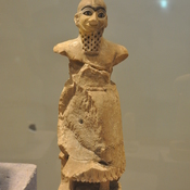 Mari, Figurine of a bearded man, detail