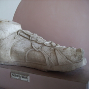 Thuburbo Maius, Foot of a Roman statue