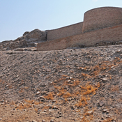 Old Termez, Wall with rampart