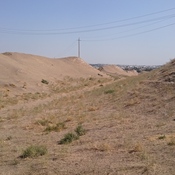 Afrosiab Hill, Between the walls