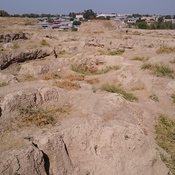 Afrosiab Hill, Foundations