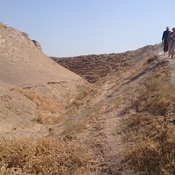 Afrosiab Hill, Between the walls