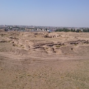Afrosiab Hill, Foundations