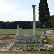 The Temple of Venus and the Roman Villa in the Bay of Verige