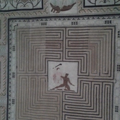 Theseus-Mosaik von Loing