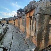 Myra - Theatre