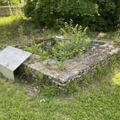 Brunnen
