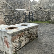 Thermopolium