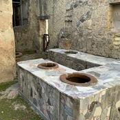 Thermopolium