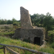 Tour de garde sur une ancienne citerne romaine