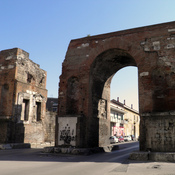 Arco di Adriano (Hadrian’s Arch)