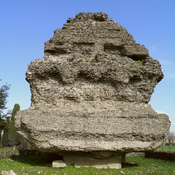Tomb in the form of a pyramid, Via Appia