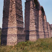Acquedotto romano (Aquae Statiellae, Acqui Terme 1984)