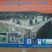 cimetière dez Trois Saints4