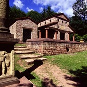 Römischer Tempelbezirk auf dem Metzenberg - Tawern