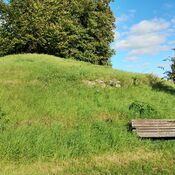 Rundhøj Vester Aaby