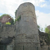 Stadtmauern und Türme von Senlis