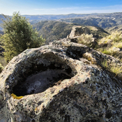 Cazoletas de El Trono (Villarino de los Aires)