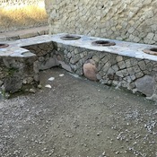 Thermopolium