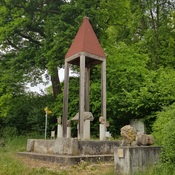 Pfeilergrabmal