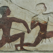 Meidum, Tomb of Atet, Two men catching birds
