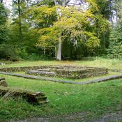 Temple gallo-romain de la Forêt d'Halatte depuis le sud-est