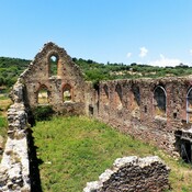 Isova. Α ruined Frankish monastery