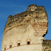 Détail du sommet de la tour de Vésone