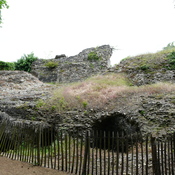 Les ruines de l'ancien amphithéâtre
