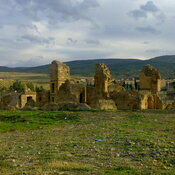 Ruines dans la ville de Tazoult