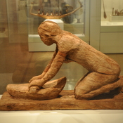 Saqqara, Mastaba of Ti, Statue of a woman grinding cereals