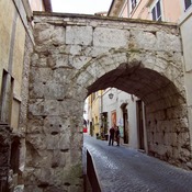 Arco di Druso, Spoleto