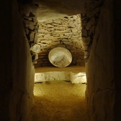 Tholos de El Romeral - chamber with an altar