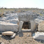 Thapsos, tomb
