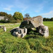 Vester Skjerninge Jættestue