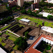 Vista aérea de la Zona Arqueológica de Tlatelolco